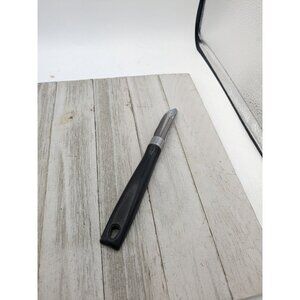 EKCO Stainless Steel #1 Serrated Corer USA 7 5/8" Black Handle Peeler